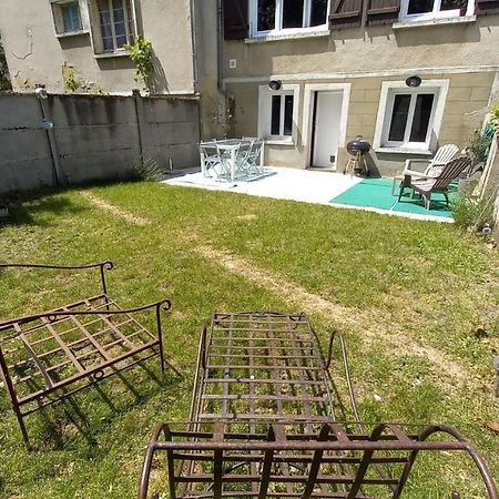 Gite Des Tanneurs 노장르로트루 외부 사진